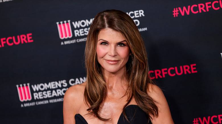 Lori Loughlin's Hallmark Return Gets Mixed Reviews Before It Even Begins