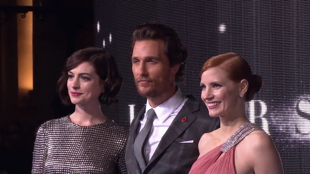 Anne Hathaway with Matthew McConaughey and Jessica Chastain at the Interstellar premiere