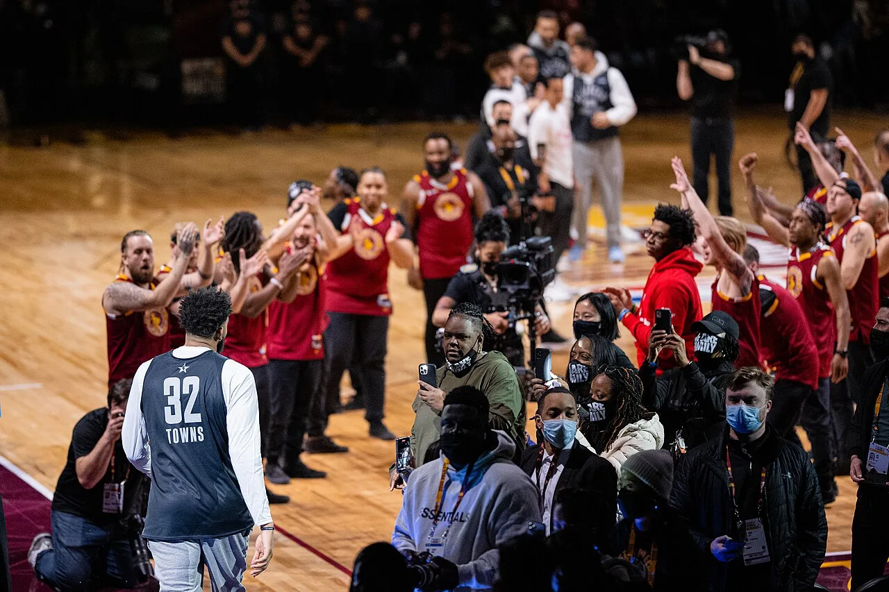 Jordyn Woods and Karl-Anthony Towns Relationship Timeline: From Friendship to Marriage - News Directory 3