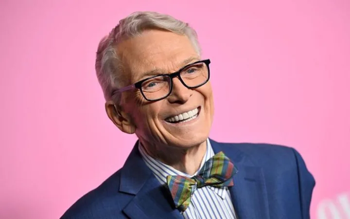 Bob Mackie Style Lessons From a Career Built on Fearless Glamour