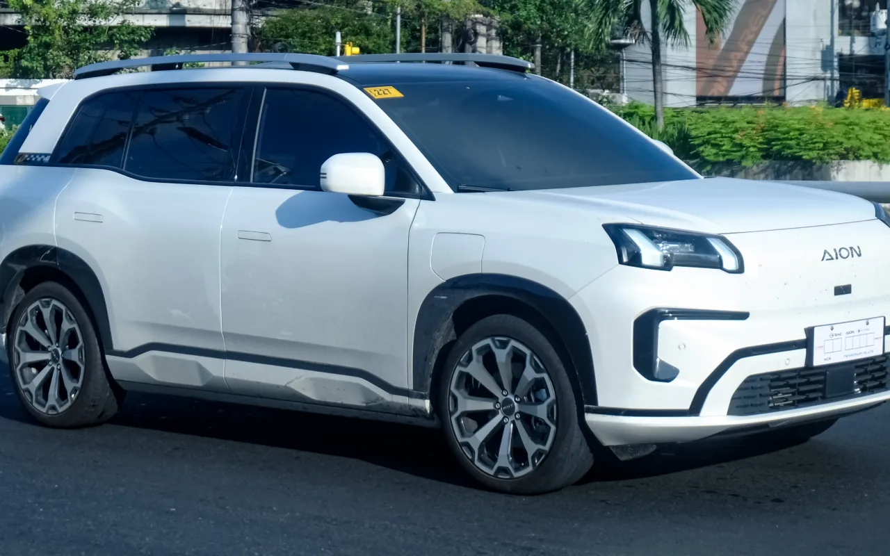 GAC Aion V electric SUV in Glacier White photographed in 2026