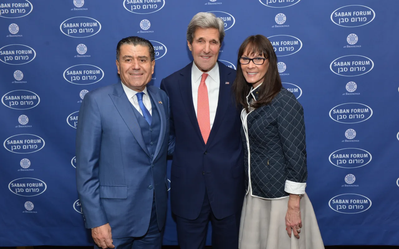 Haim Saban with John Kerry and Alisa Rubin at the Saban Forum