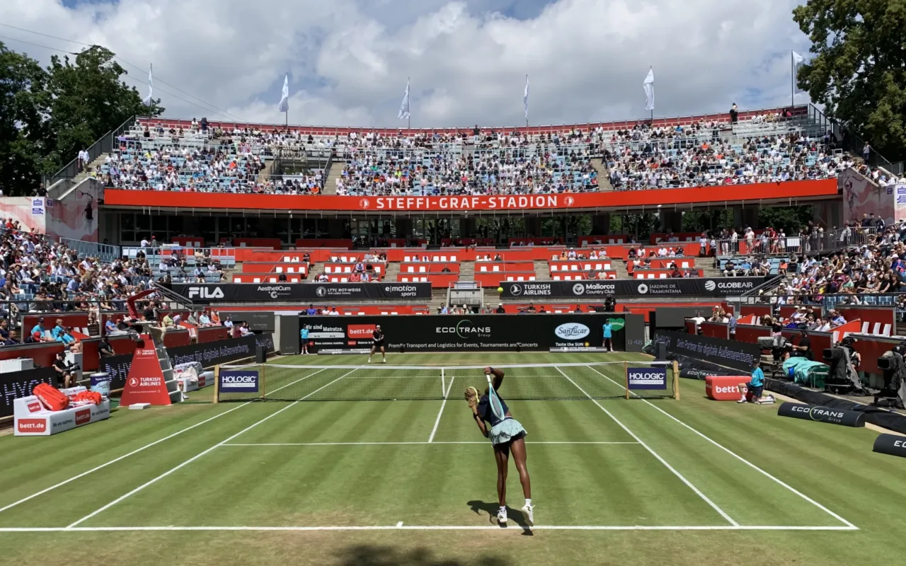 Coco Gauff serves at the 2024 Berlin Ladies Open