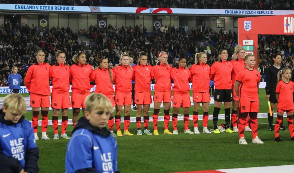 Lauren Hemp wearing number nine in England’s pre-match lineup against the Czech Republic in 2022