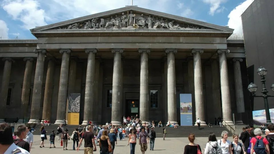 Planning a museum visit: visitors outside the British Museum in London