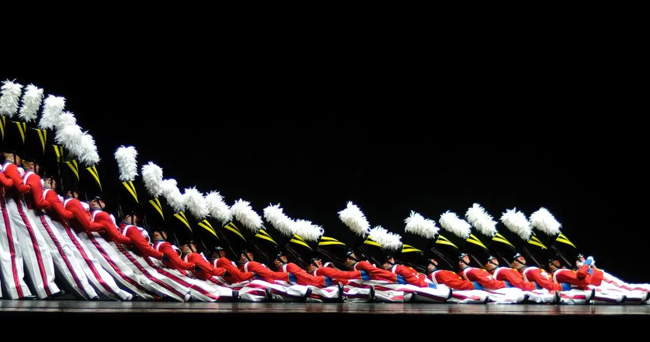 The Radio City Rockettes in wooden-soldier costumes during a 2009 Christmas Spectacular